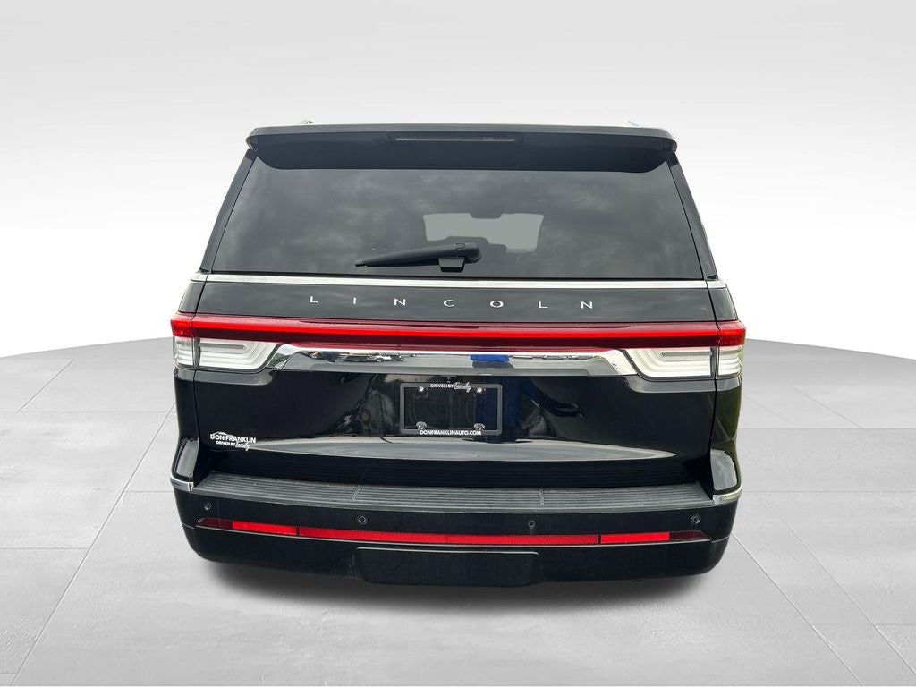 2022 Lincoln Navigator — interior view
