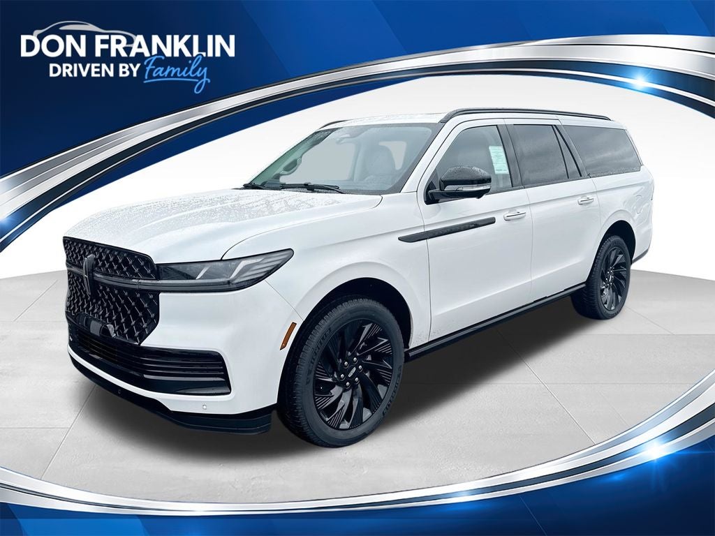 2026 Lincoln Navigator L Reserve in Star White Metallic Tri-Coat — front three-quarter view